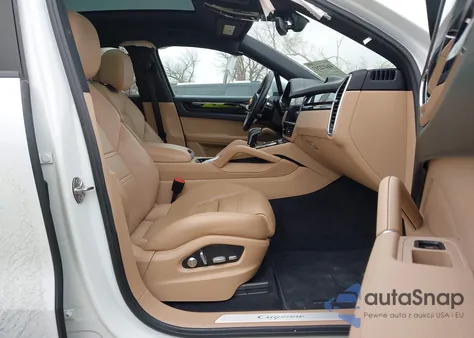 2021 Porsche Cayenne Coupe из США, поврежденный, VIN WP1BA2AY9MDA43853